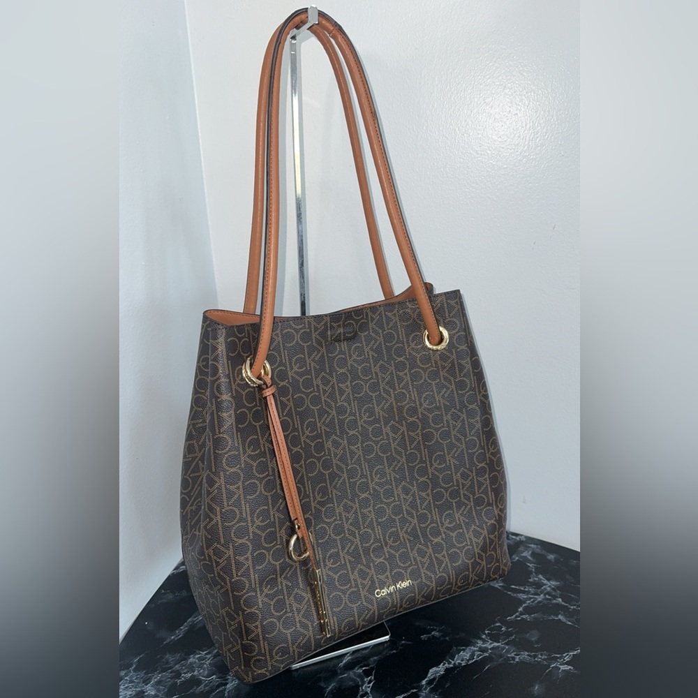 CALVIN KLEIN Handbag Women's Brown Logo Leather Large Tote Purse AUTHENTIC
